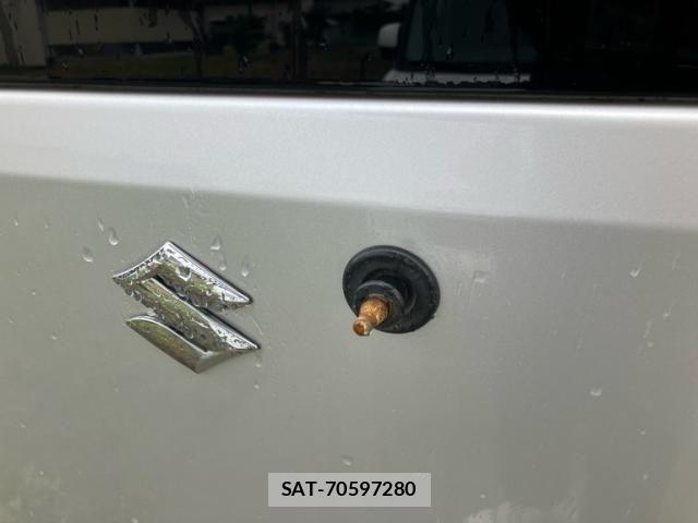 Suzuki EVERY WAGON 2012-03 7961567-9