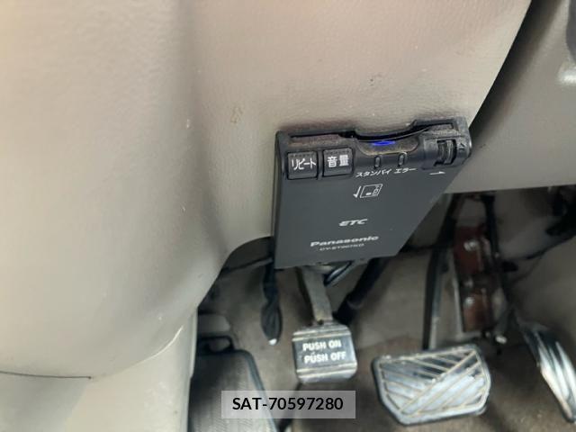 Suzuki EVERY WAGON 2012-03 7961567-18