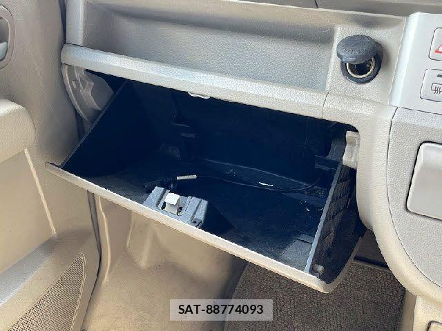 Suzuki EVERY WAGON 2013-03 7979189-21
