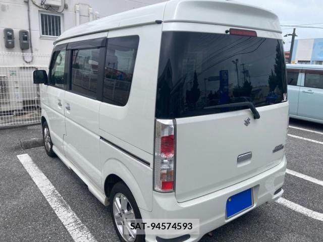 Suzuki EVERY WAGON 2012-11 8035472-3