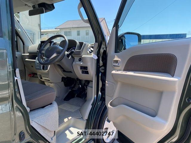 Suzuki EVERY WAGON 2021-05 8035471-14