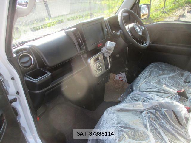 Suzuki EVERY WAGON 2026-06 8035465-1