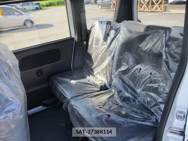 Suzuki EVERY WAGON 2026-06 8035465-5