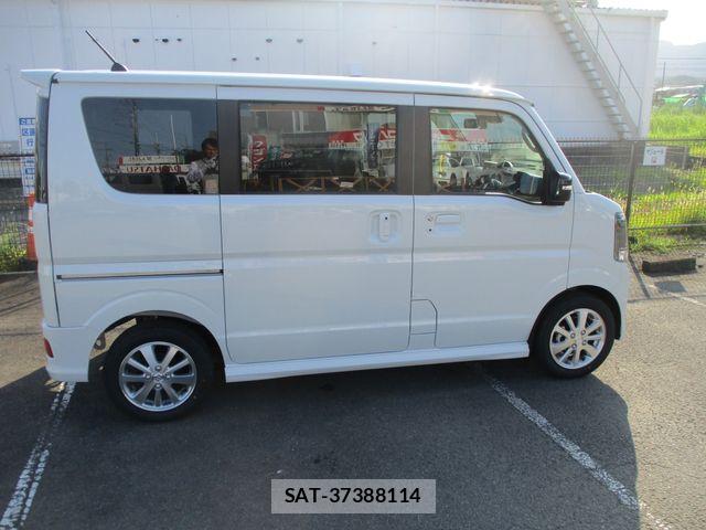 Suzuki EVERY WAGON 2026-06 8035465-8