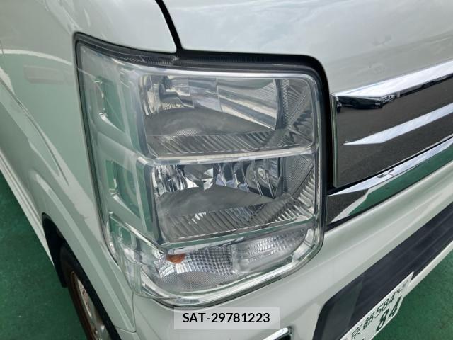 Suzuki EVERY WAGON 2019-08 8035470-5