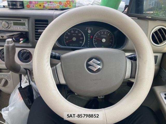 Suzuki EVERY WAGON 2005-10 8035474-13