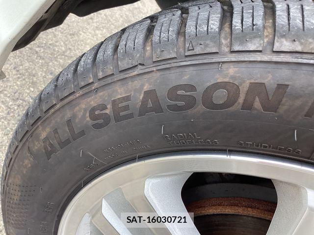 Suzuki EVERY WAGON 2011-10 8073722-12