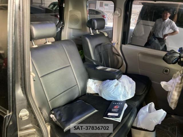 Suzuki EVERY WAGON 2011-08 8073721-6