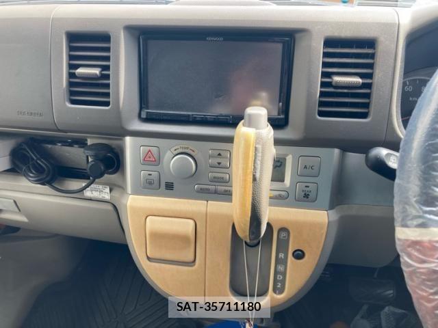 Suzuki EVERY WAGON 2012-07 8130017-13
