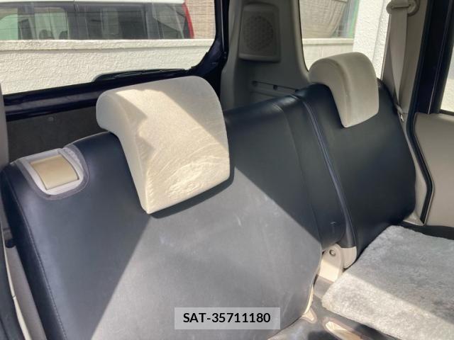 Suzuki EVERY WAGON 2012-07 8130017-16