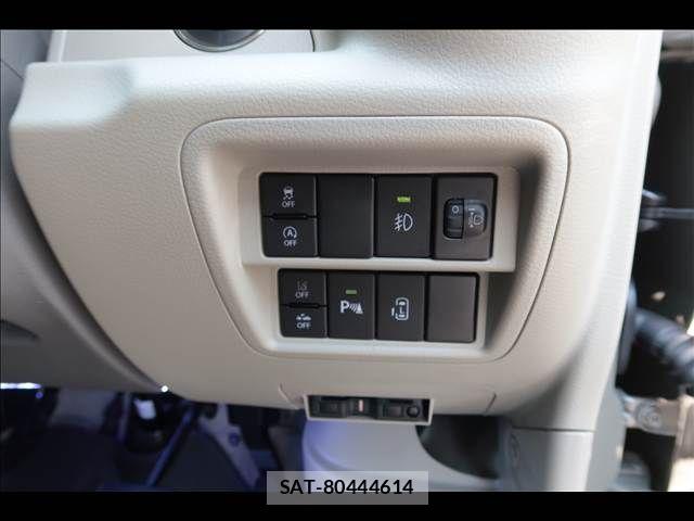 Suzuki EVERY WAGON 2025-09 8145795-17