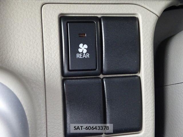 Suzuki EVERY WAGON 2021-05 8158409-25