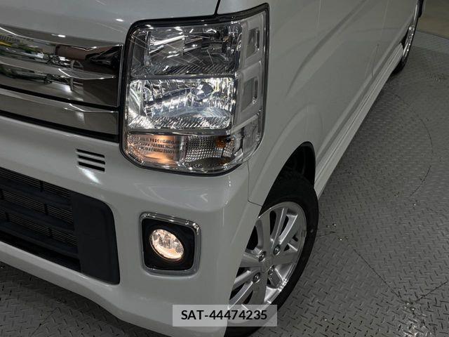 Suzuki EVERY WAGON 2023-05 8158395-11
