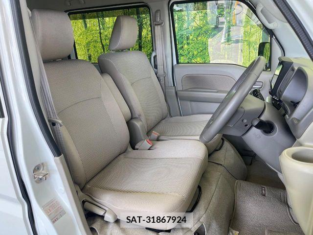 Suzuki EVERY WAGON 2024-09 8207461-8