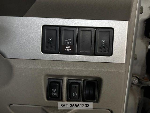 Suzuki EVERY WAGON 2005-09 8207475-12