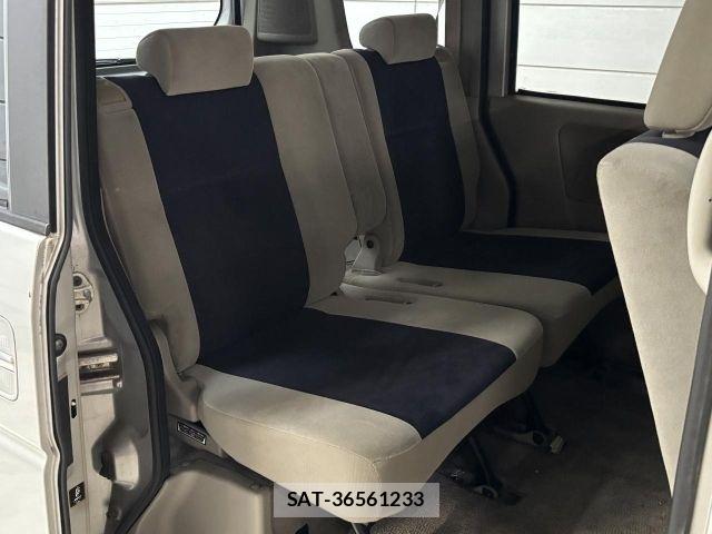 Suzuki EVERY WAGON 2005-09 8207475-5