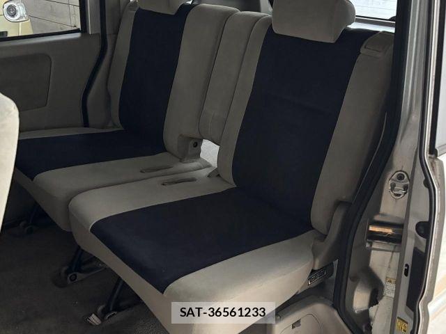 Suzuki EVERY WAGON 2005-09 8207475-8