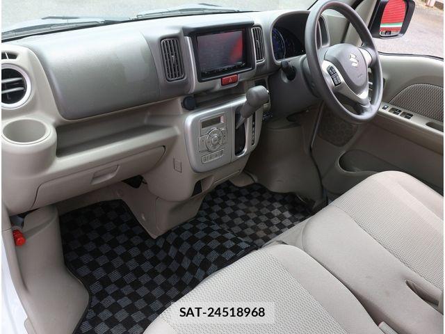 Suzuki EVERY WAGON 2017-08 8207472-16