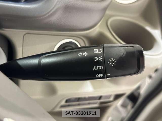 Suzuki EVERY WAGON 2020-12 8207464-11