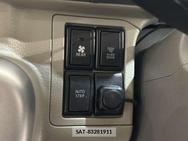 Suzuki EVERY WAGON 2020-12 8207464-14
