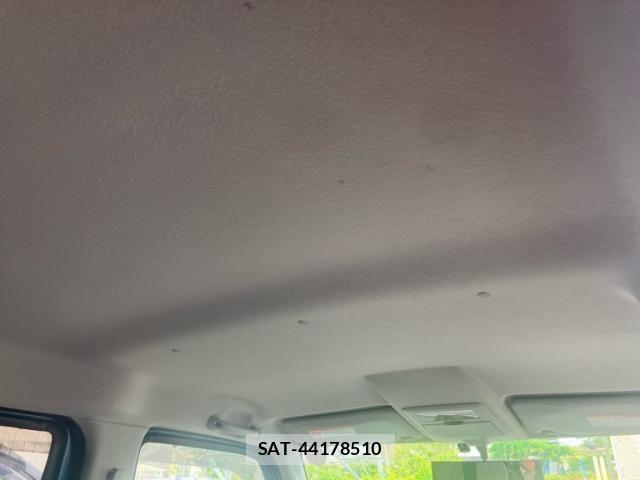 Suzuki EVERY WAGON 2006-09 8207478-13