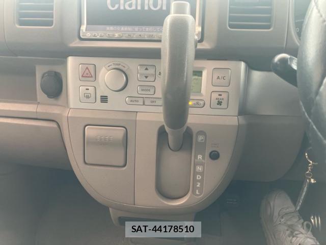 Suzuki EVERY WAGON 2006-09 8207478-20