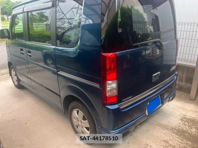 Suzuki EVERY WAGON 2006-09 8207478-3