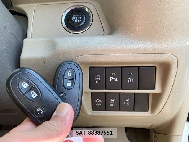 Suzuki EVERY WAGON 2020-01 8207465-23
