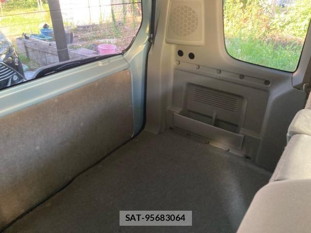 Suzuki EVERY WAGON 2007-06 8229900-12