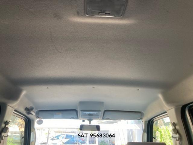 Suzuki EVERY WAGON 2007-06 8229900-13