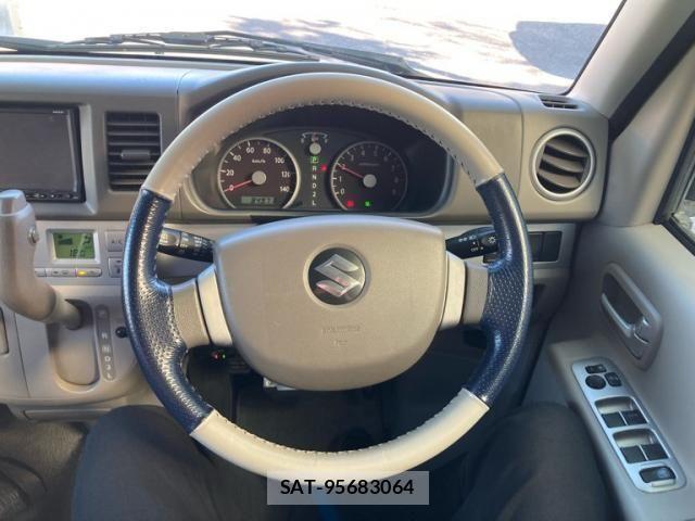 Suzuki EVERY WAGON 2007-06 8229900-15