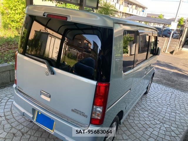 Suzuki EVERY WAGON 2007-06 8229900-2
