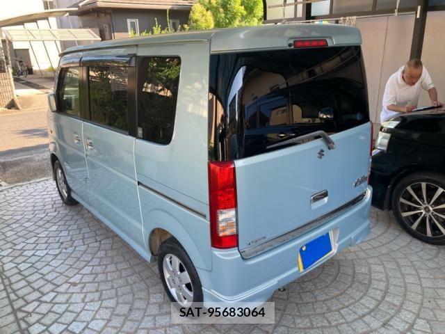 Suzuki EVERY WAGON 2007-06 8229900-3