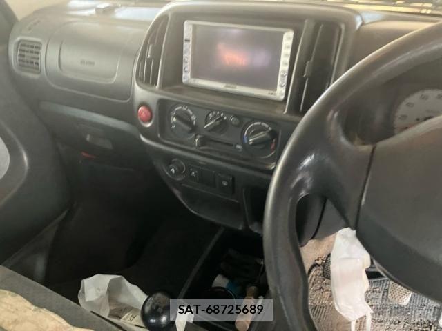 Suzuki EVERY WAGON 2005-02 8229902-9