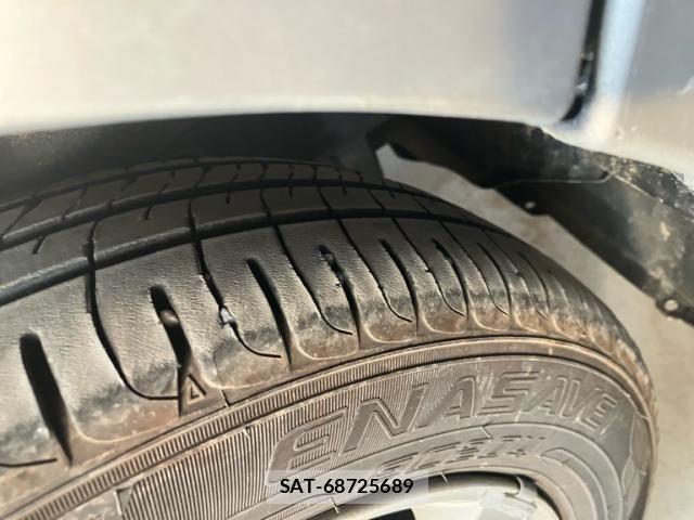 Suzuki EVERY WAGON 2005-02 8229902-4
