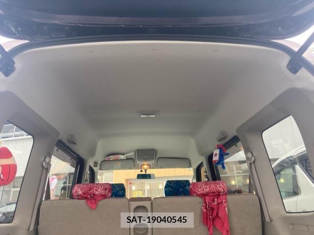 Suzuki EVERY WAGON 2012-04 8245173-10
