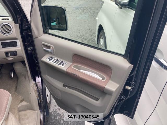 Suzuki EVERY WAGON 2012-04 8245173-12