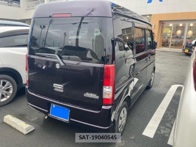 Suzuki EVERY WAGON 2012-04 8245173-2
