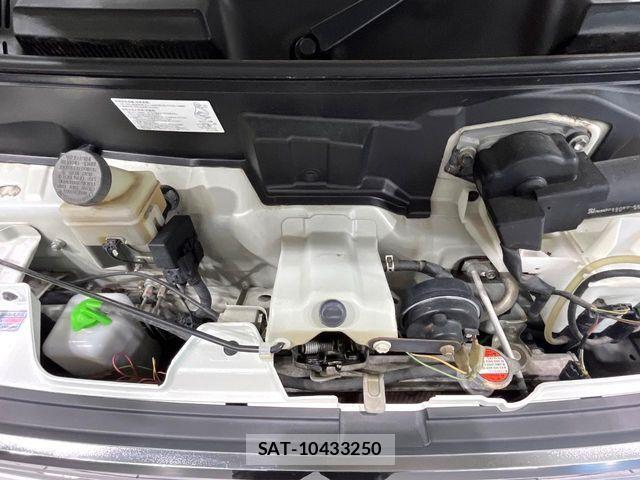 Suzuki EVERY WAGON 2014-06 8245170-17