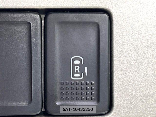 Suzuki EVERY WAGON 2014-06 8245170-3