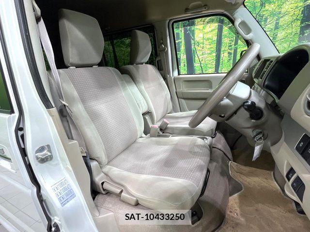 Suzuki EVERY WAGON 2014-06 8245170-7