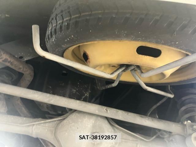 Suzuki EVERY WAGON 2011-06 8245171-8