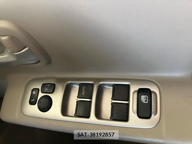 Suzuki EVERY WAGON 2011-06 8245171-19