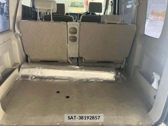 Suzuki EVERY WAGON 2011-06 8245171-21