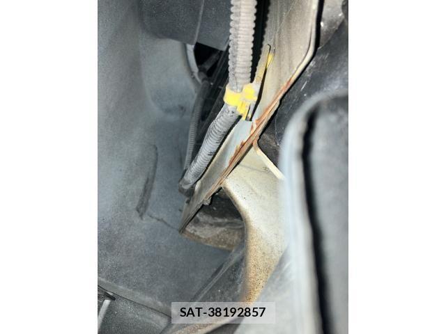 Suzuki EVERY WAGON 2011-06 8245171-26
