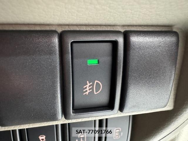 Suzuki EVERY WAGON 2017-09 8245172-24
