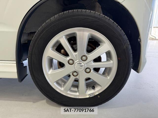 Suzuki EVERY WAGON 2017-09 8245172-6