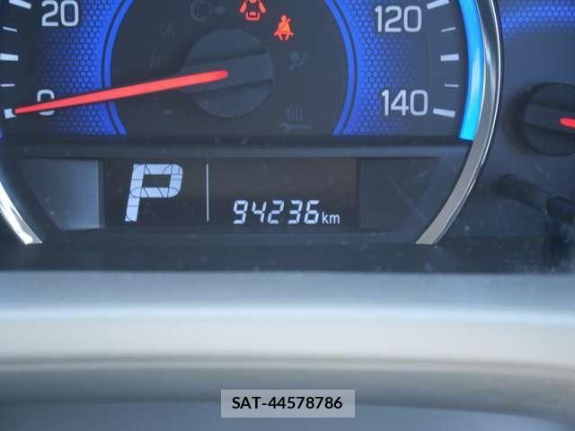 Suzuki EVERY WAGON 2015-06 8314389-27