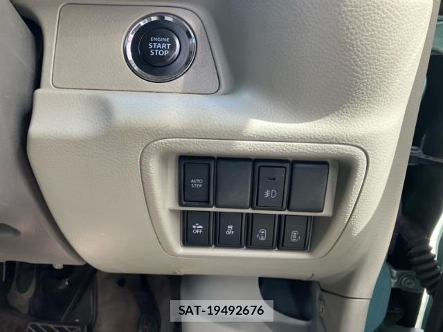 Suzuki EVERY WAGON 2017-10 8335791-15