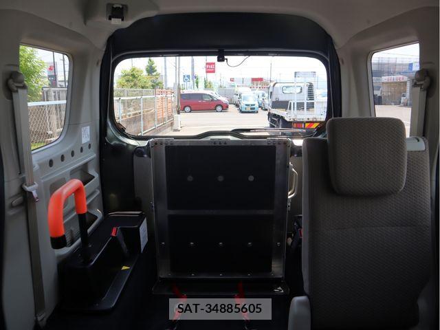 Suzuki EVERY WAGON 2024-01 8335788-12